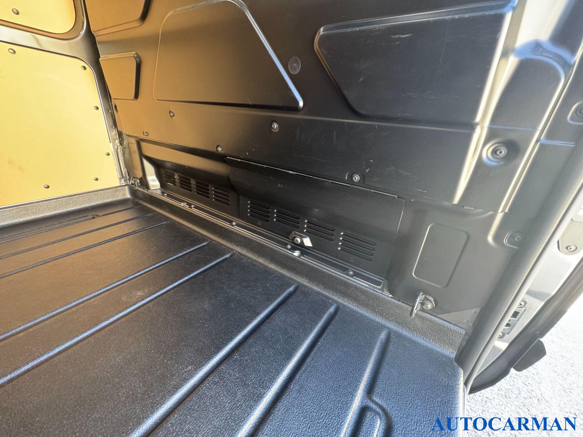 Ford Transit  Custom Van Sport 2.0 EcoBlue 170CV 320 L1 H1 Automatico – PREZZO IVA ESCLUSA